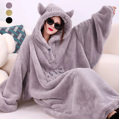 Blanket with sleeves hooded